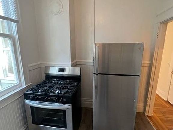 3rd image of 3955 17th St #14