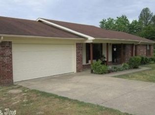 127 Fortress Ln, Hot Springs National Park, AR 71913