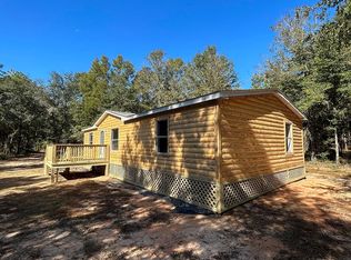 6662 Shaggy Oaks Dr, Milton, FL 32583