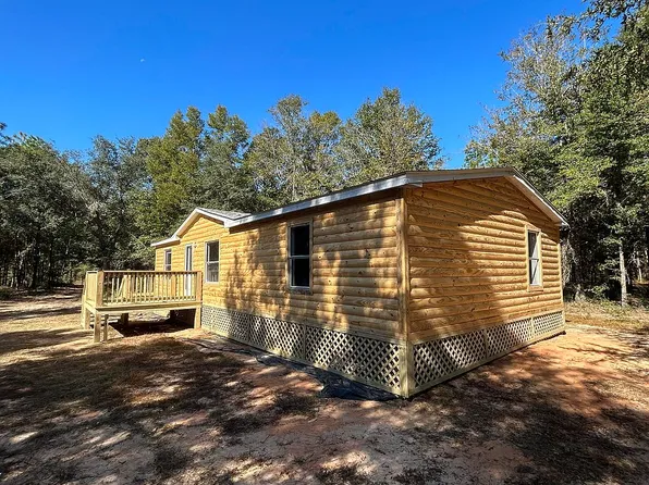 6662 Shaggy Oaks Dr, Milton, FL 32583