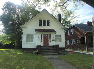 3524 Chelton Rd, Shaker Heights, OH 44120