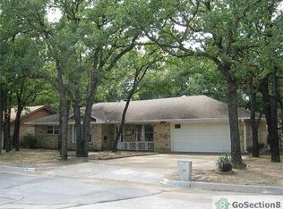 504 Canyon Ridge Dr, Euless, TX 76040