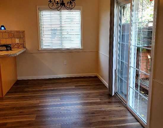 5th image of 3214 Zion Ln