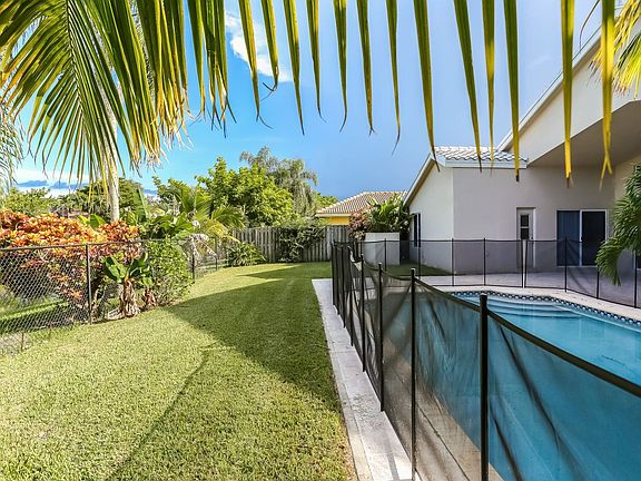 e32962e3-7232-48e8-8072-a054f9cce3ab-w_1500-h_1000