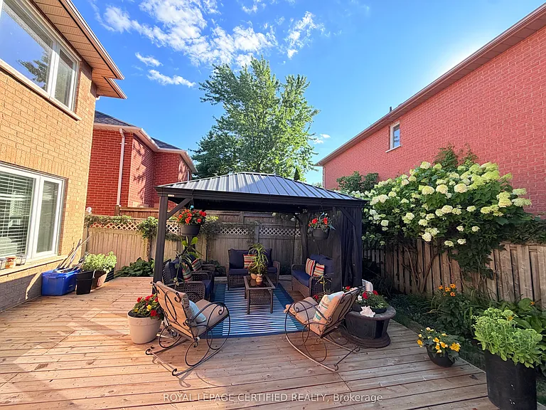 43 Boulding Ave — Photo 22
