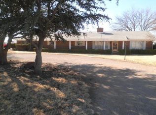 1927 124th St, Lubbock, TX 79423
