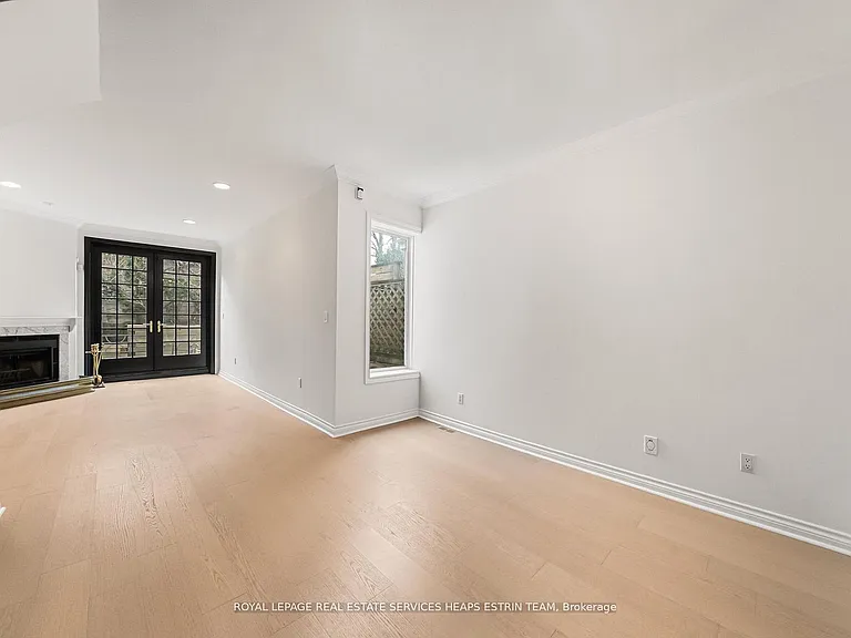 10 Gibson Ave — Photo 13