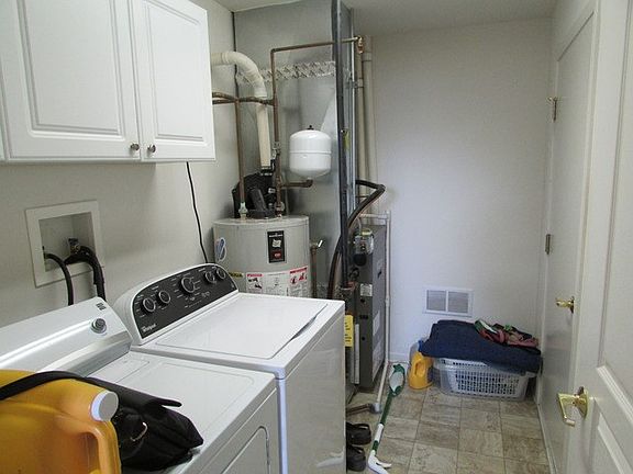4th image of 14048 Palisades Ave