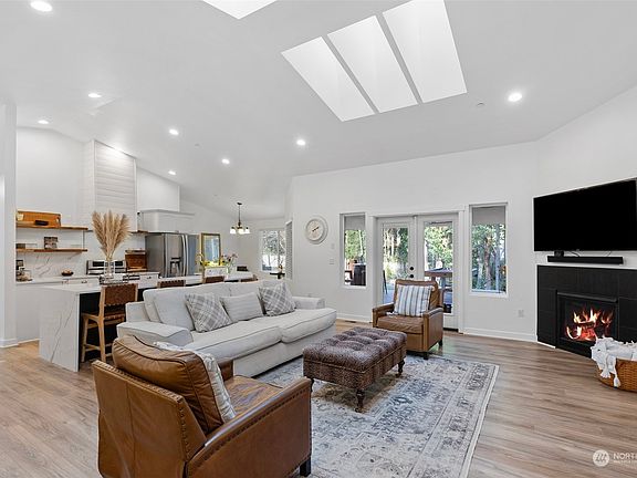 4th image of 1217 Ozette Drive