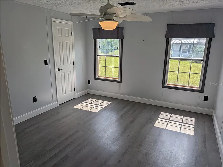 9289 Scepter Ave — Photo 12