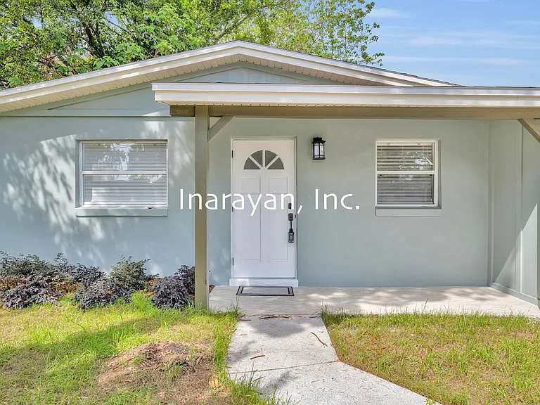 1224 Helen St — Photo 3
