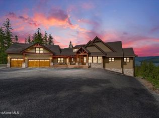 1221 Mountain Ridge Dr, Sagle, ID 83860