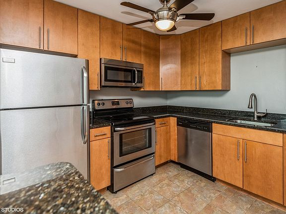 5th image of 1255 N Sandburg Ter Unit 2610