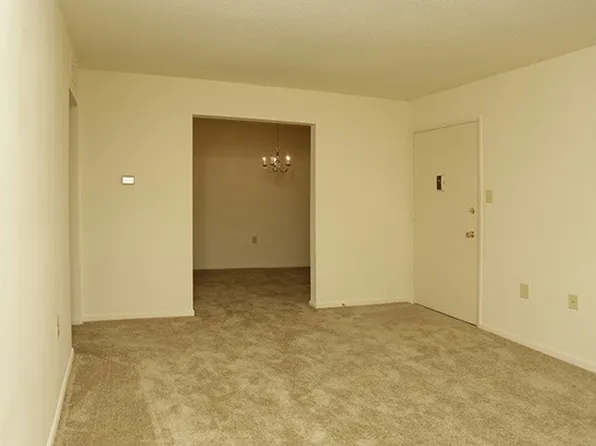 Arbor Glen Apartments, 1514 Fernwood Glendale Rd #16c981d1e, Spartanburg, SC 29307