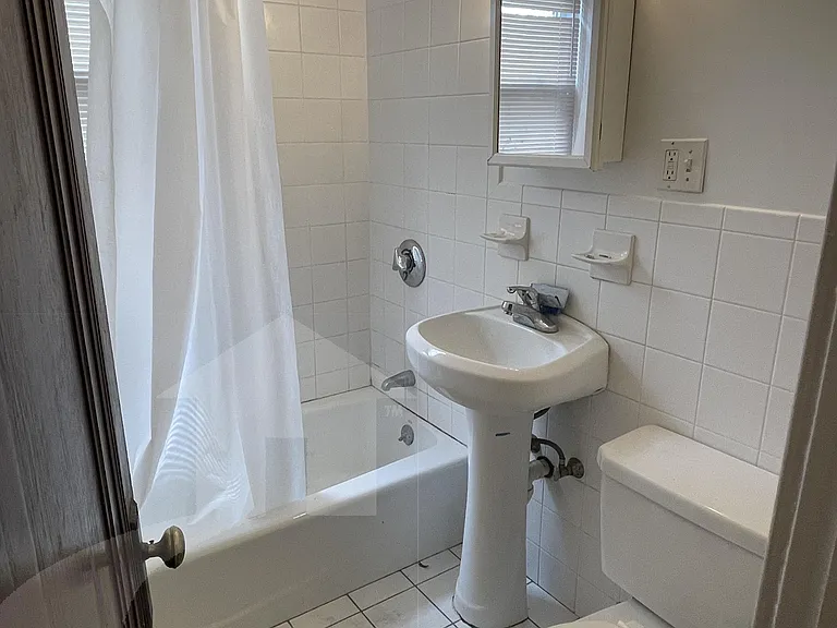 13 Ellery St — Photo 16