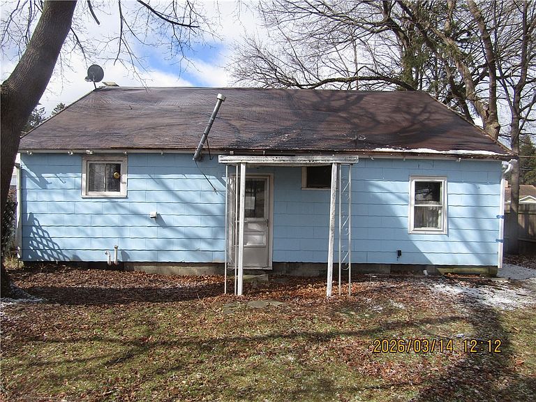 Listing photo 4