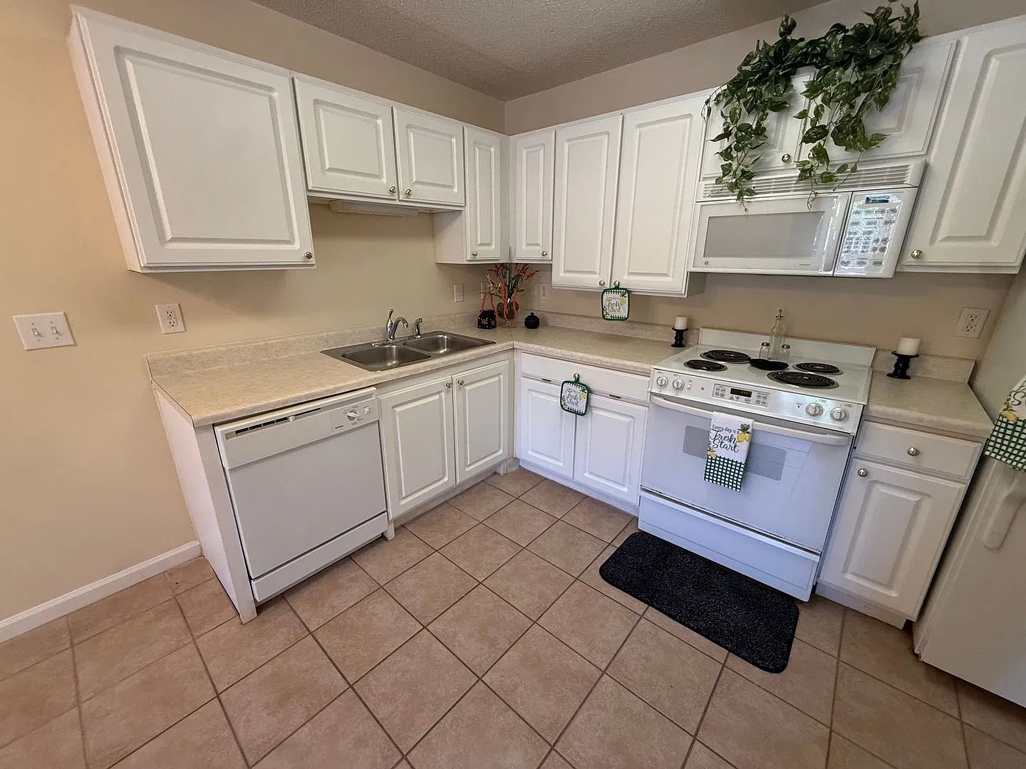 Avera - Ascot — Photo 4