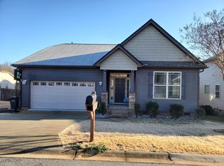 30 Nautical Dr, Greer, SC 29650