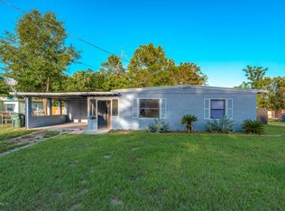 3749 Peach Dr E, Jacksonville, FL 32246