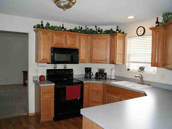 4th image of 2546 Hasen Dr
