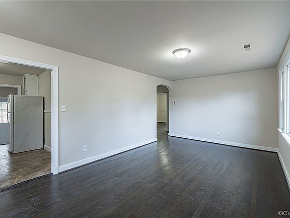 2nd image of 3602 Garland Ave
