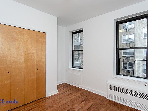 2nd image of 218 E 81st St #4RE