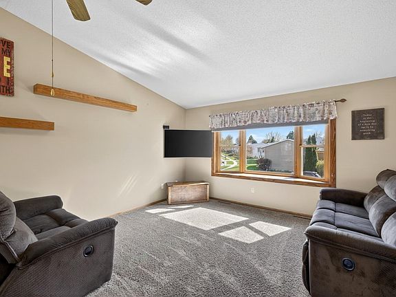 2nd image of 4415 Valley Dr NW