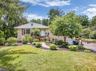 13 Stone Spring Ln, Camp Hill, PA