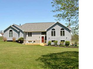 8615 Number 2 Rd E #2, Manlius, NY 13104