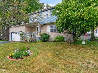 17 Moreland Ave, Albany, NY 12203