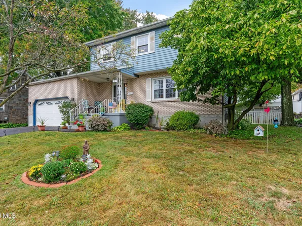 17 Moreland Avenue, Albany, NY 12203