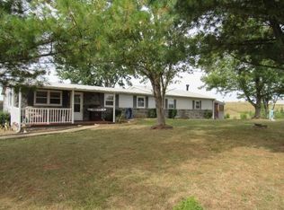 2525 Carpenters Chapel Rd, Mosheim, TN 37818
