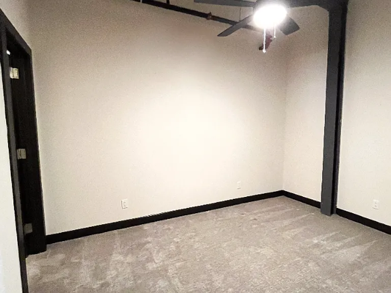 Urban Sophistication at the Detroit Lofts — Photo 19