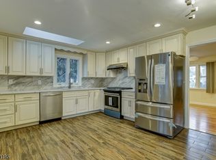 40 Elm St, Madison, NJ 07940