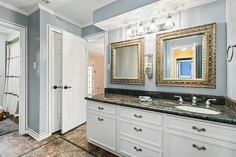 3615 Fairvalley Dr — Photo 24