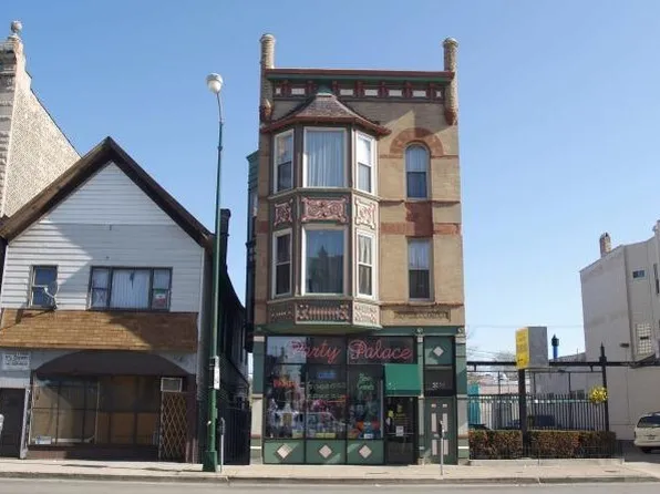 3224 W North Ave #1, Chicago, IL 60647