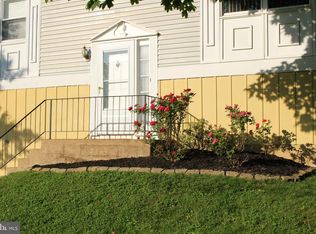 5 Candlewood Ct, Newtown, PA 18940