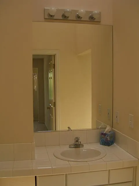 3 bed, 1700 sqft, $3,300 — Photo 4
