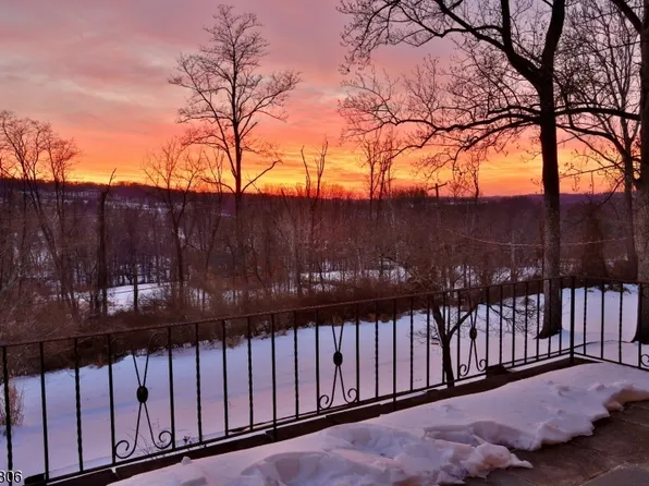 39 Upper Kingtown Rd, Franklin Twp., NJ 08867