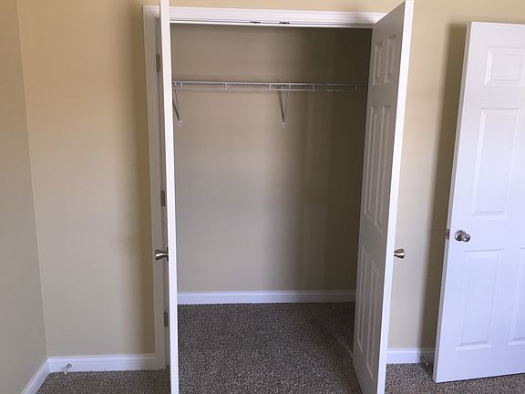 3rd image of 112 Winery Ct APT 3