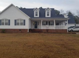 100 Shenandoah Rd, Jacksonville, NC 28546