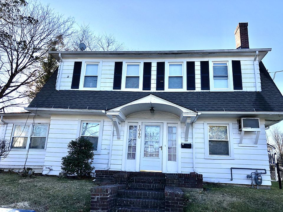 1st image of 1040 Norwood Ave