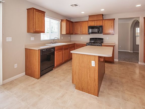 5th image of 8886 Skyline Peak Ct
