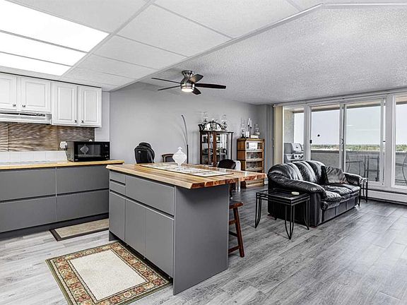 5th image of 4902 W 37th St #707