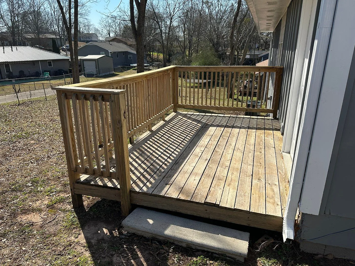 Wow! Fully renovated! 3 bed, 1.5 bath, LVP flooring, stainless appliances, private deck, parking ... — Photo 3
