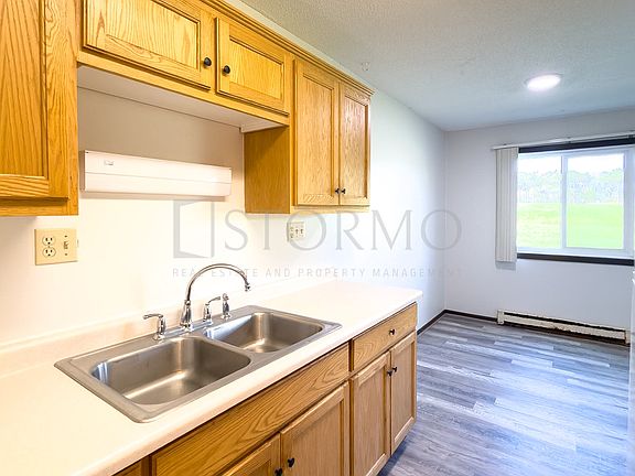 5th image of 365 Baldwin Ave NW APT 105