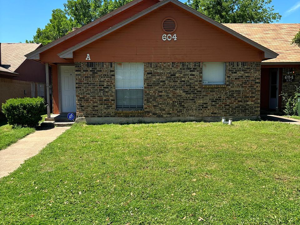 1st image of 604 Lost Springs Ct APT A