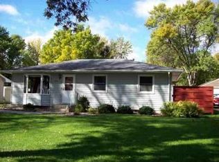 1004 16th St SW, Willmar, MN 56201