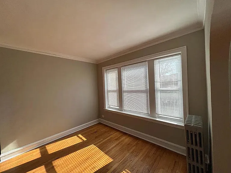 6880 N Overhill Ave #3 — Photo 2