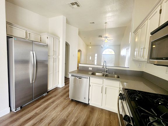 5th image of 1716 Pinion Mesa Ct